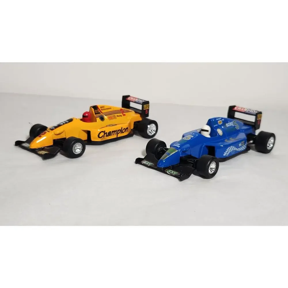 Showcasts Sports Racer Lot Of 2 Pull Back & Go 5